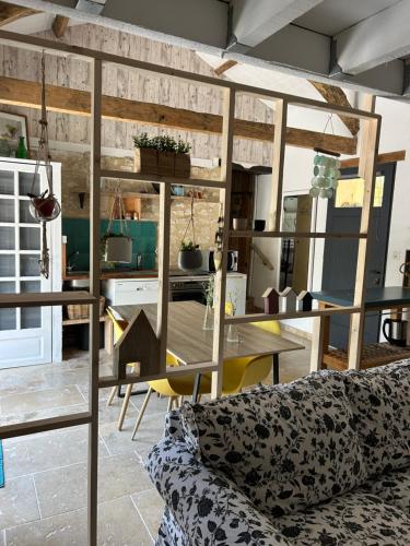 몽퀴 Les fontanelles du quercy blanc 4성급 게스트하우스 전망