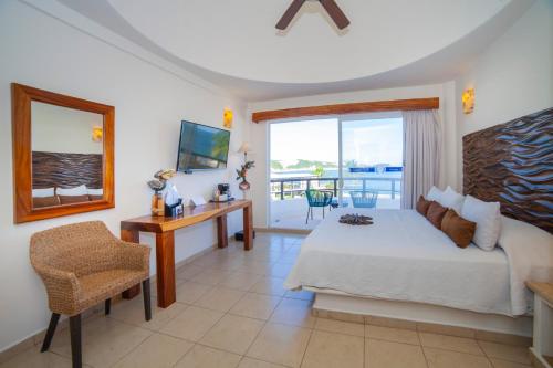 Camera doppia, vista parziale sul mare, balcone