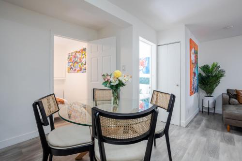 Facilities, Stylish 3BR in Montreal Village near La Taqueria