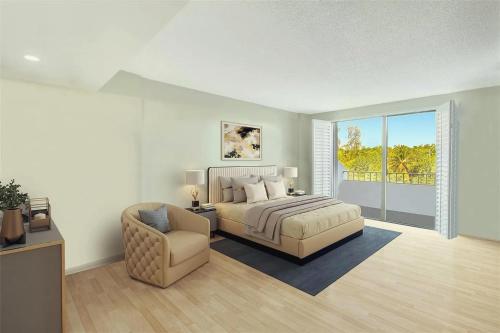 Coastal Two-Bedroom Condo with Balcony in ตีย์ บิสเคย์น (ฟลอริดา)