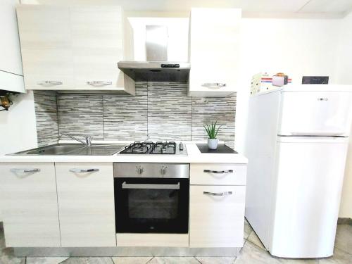 Novara Cozy-Suite in โนวารา