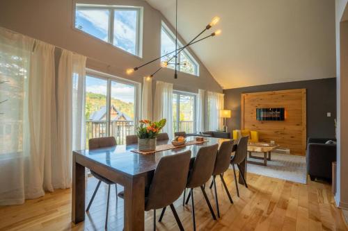 Spa Et Billard Le Picasso Tout En Couleurs in Saint-Alphonse-Rodriguez (QC)