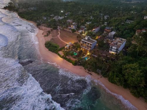 Naomi Beach Resort - Adults only, Mirissa