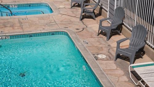 Country Inn Ontario - image 11