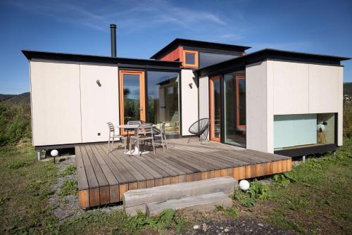 Glamping Jezeroooo in Praha-Lipence