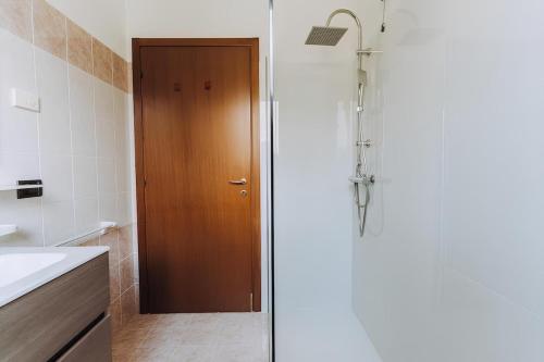 Zuhanyzó, Prosecco paradise place in Miane