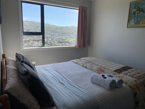 Relaxing rooms with mountain views, close to ferry in Norra Wellington