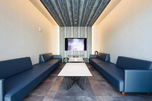 The Pool House Tokyo Bay