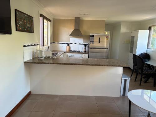 2x1 granny flat close to Perth Airport - Welshpool