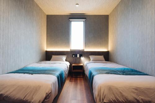 The Pool House Tokyo Bay