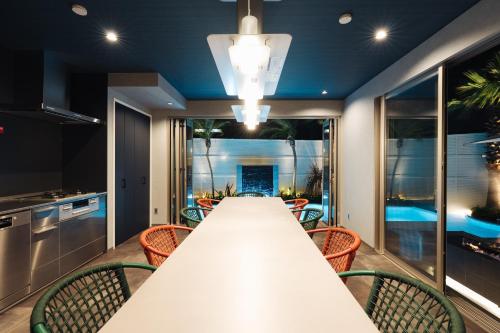 The Pool House Tokyo Bay