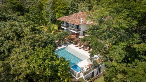 Casa Jacaranda Hotel Boutique by HMC -Cauca Viejo- Mayores de 14 anos