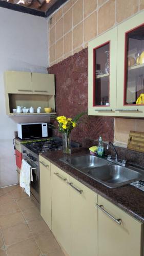 The Nest Rainforest Retreat in Cerro Azul