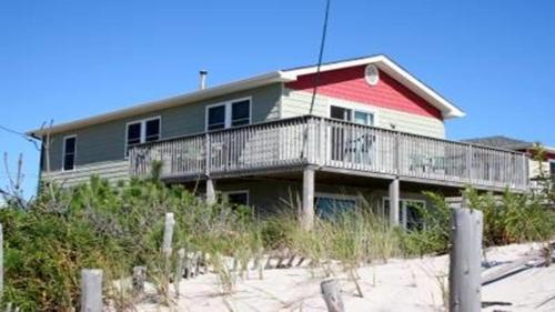 Ocean Front Beach Haven Crest in Beach Haven Crest, USA