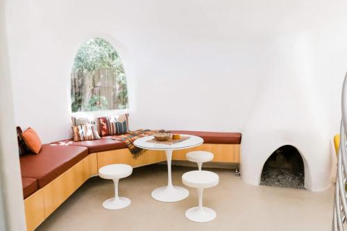 Unique Sculptured House with Private Beach Access in Rio Del Mar (CA)