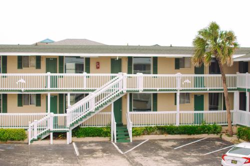 Dolphin Lane Motel – Carolina Beach, NC