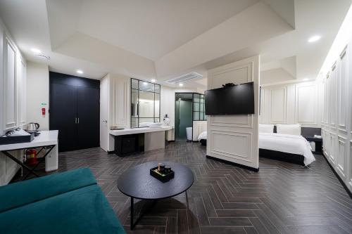 Boutique Hotel XYM Pyeongtaek