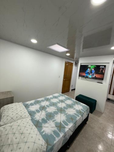 Aparta studio cerca al Aeropuerto