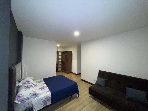 Cómodo y acogedor departamento amoblado (Comodo y acogedor departamento amoblado) in 科恰班巴