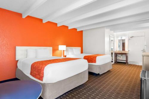 Howard Johnson by Wyndham Vero Beach / Downtown - image 11