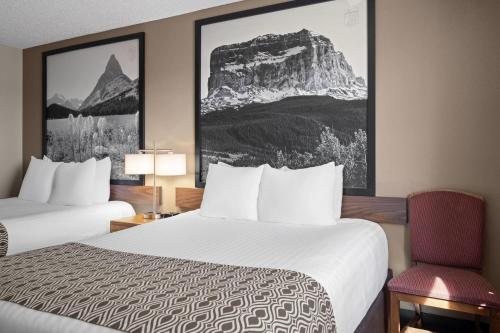 Super 8 by Wyndham Lewistown - image 6