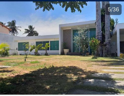 Hostel Três Palmeiras (Hostel Tres Palmeiras) in Caminho Verde