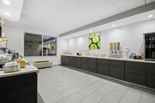 La Quinta by Wyndham Sturbridge - image 6