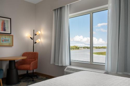 Hampton Inn and Suites by Hilton Port Clinton Catawba Island - image 7