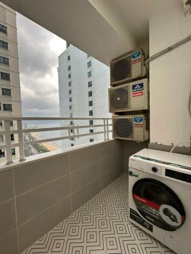 Da Nang Daisy Apartment 1 Beach View – Da Nang, MN