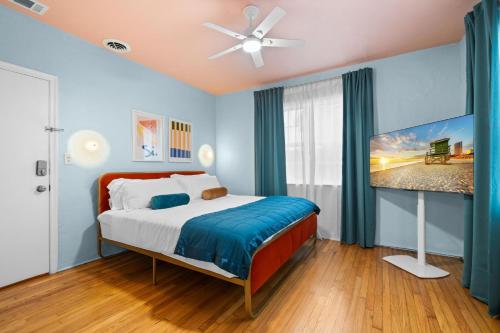 room detail thumbnail 0
