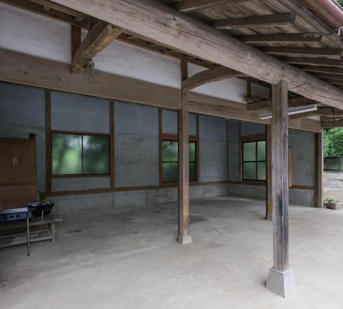 円坐 enza 定員12名! 広々貸切古民家, 香取神宮までお散歩, グランドピアノ, 屋根付きBBQ可, 駐車7台