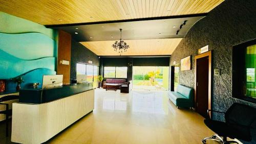 The Blue Lake Resort in Wadhiware