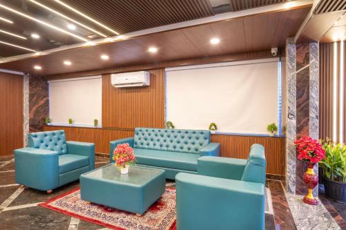 Lobby, Sunrise Hotel Shamshabad near Rajiv Gandhi International Airport