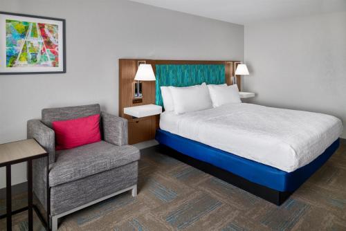 Hampton Inn Kansas City The Legends - image 10