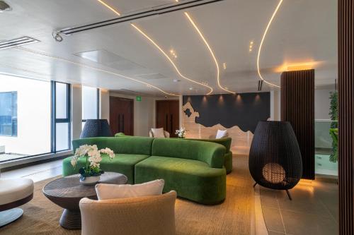 Pub/Hol, Ocean Oasis Hotel Dominica in Roseau