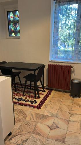 Instalações, Stela's Home in Centru