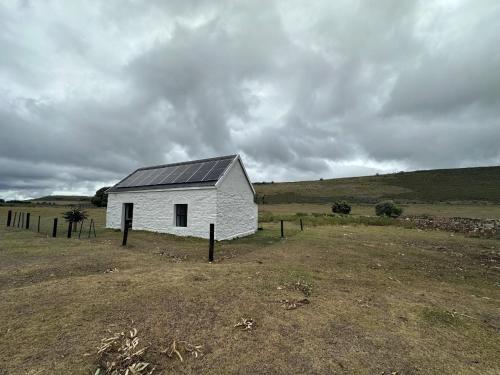 Exterior view, The Sheperd's Cottage in Kareedouw