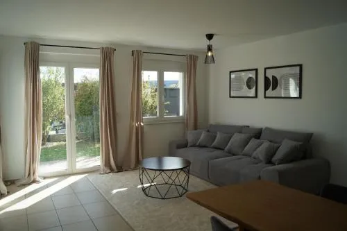 Charmante Wohnung mit eigenem Garten in der Nähe Würzburg in Zellingen, Deutschland