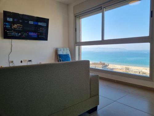 Beachfront Gallery in عكا