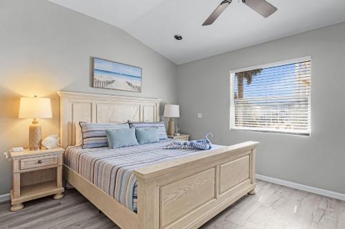 171 Canal Cove- 2BR with Canal Views home - image 3