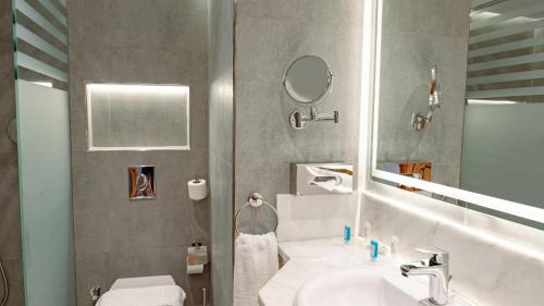 Sunny Days Palma De Mirette Resorts & Spa - All inclusive Room Type - Boho Suite with Sea View