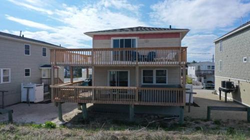 Very Reasonable Ocean Front in Beach Haven Crest, Vereinigte Staaten von Amerika