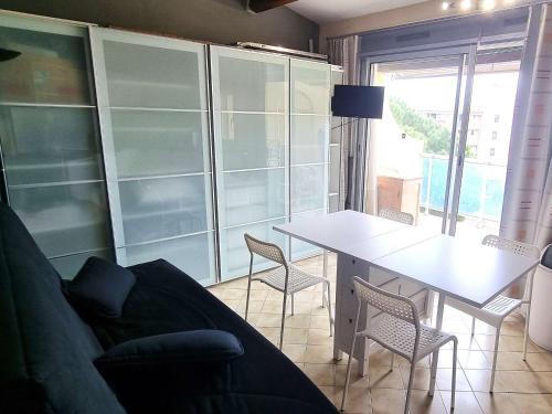 Charmant T2 climatisé avec piscine et parking à 100m de la mer - FR-1-607-207