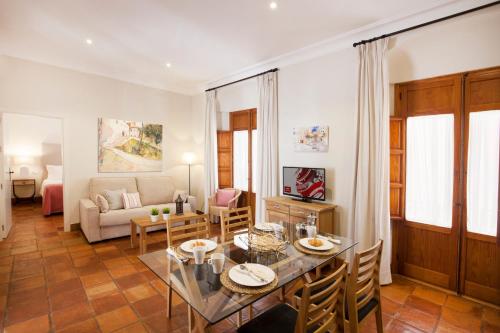 Apartamentos Casa del Aceite - image 9