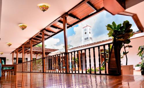 Hotel Colonial Andino - Parque principal de Pitalito in Pitalito