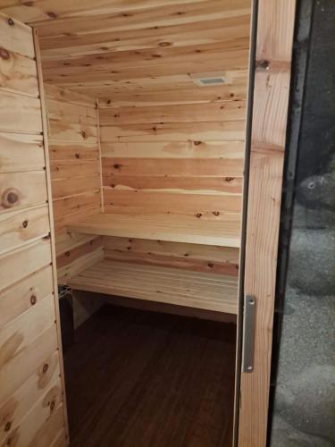 Sauna, Bierfrauhäusl (Bierfrauhausl) in Antdorf
