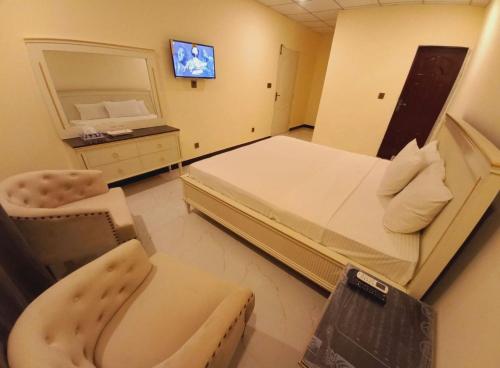 Triple room, executive