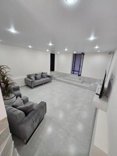 Ultra Energy Hotel in 葉格納茲