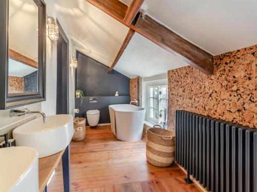Vannas istaba, Autumn Cottage in Gilling West