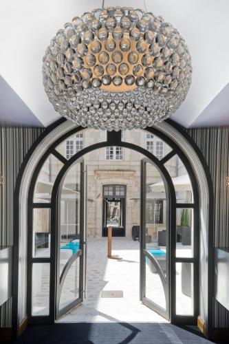 Hôtel La Monnaie Art & Spa - Hôtel - La Rochelle